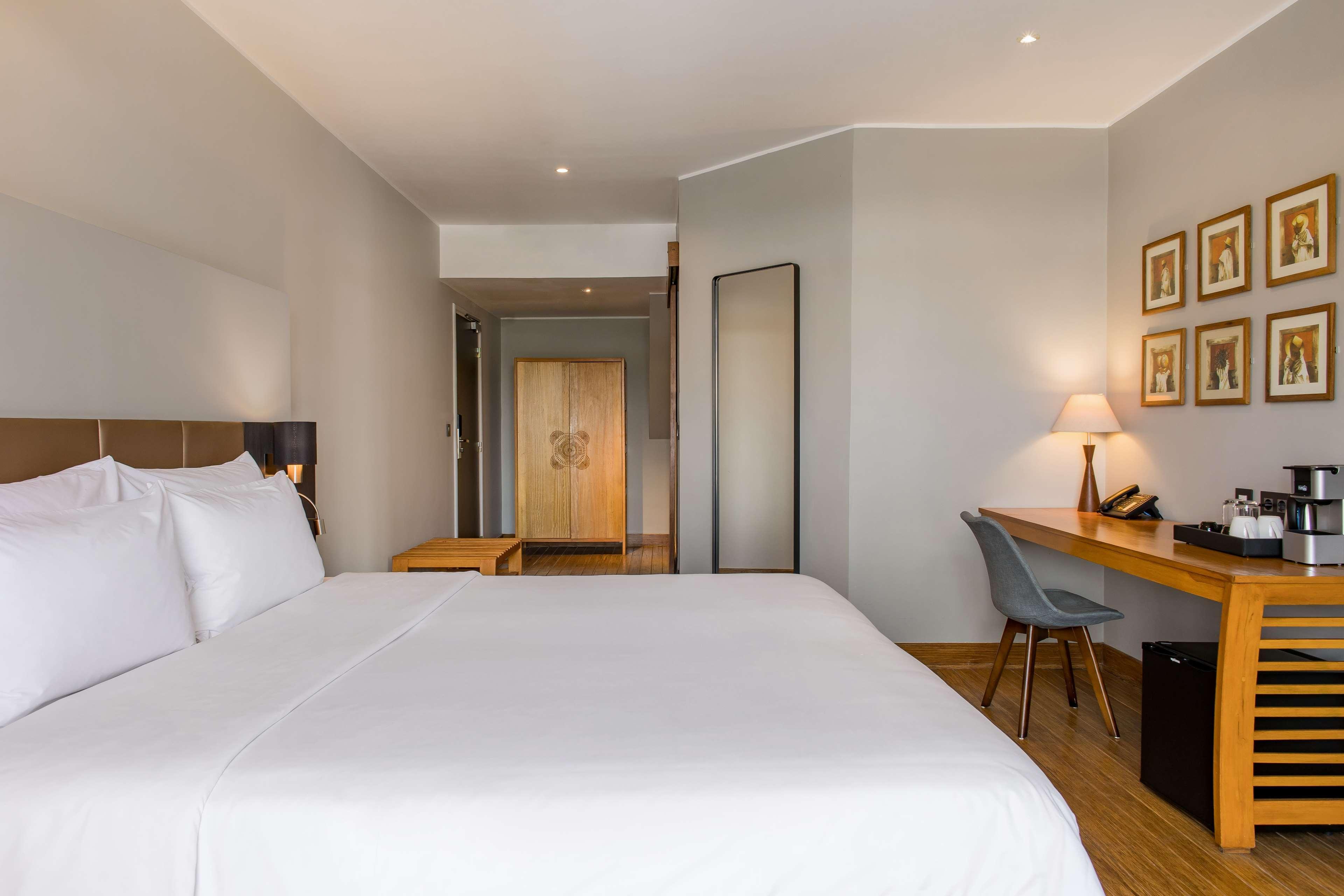 Radisson Blu Hotel Antananarivo Waterfront Exterior foto