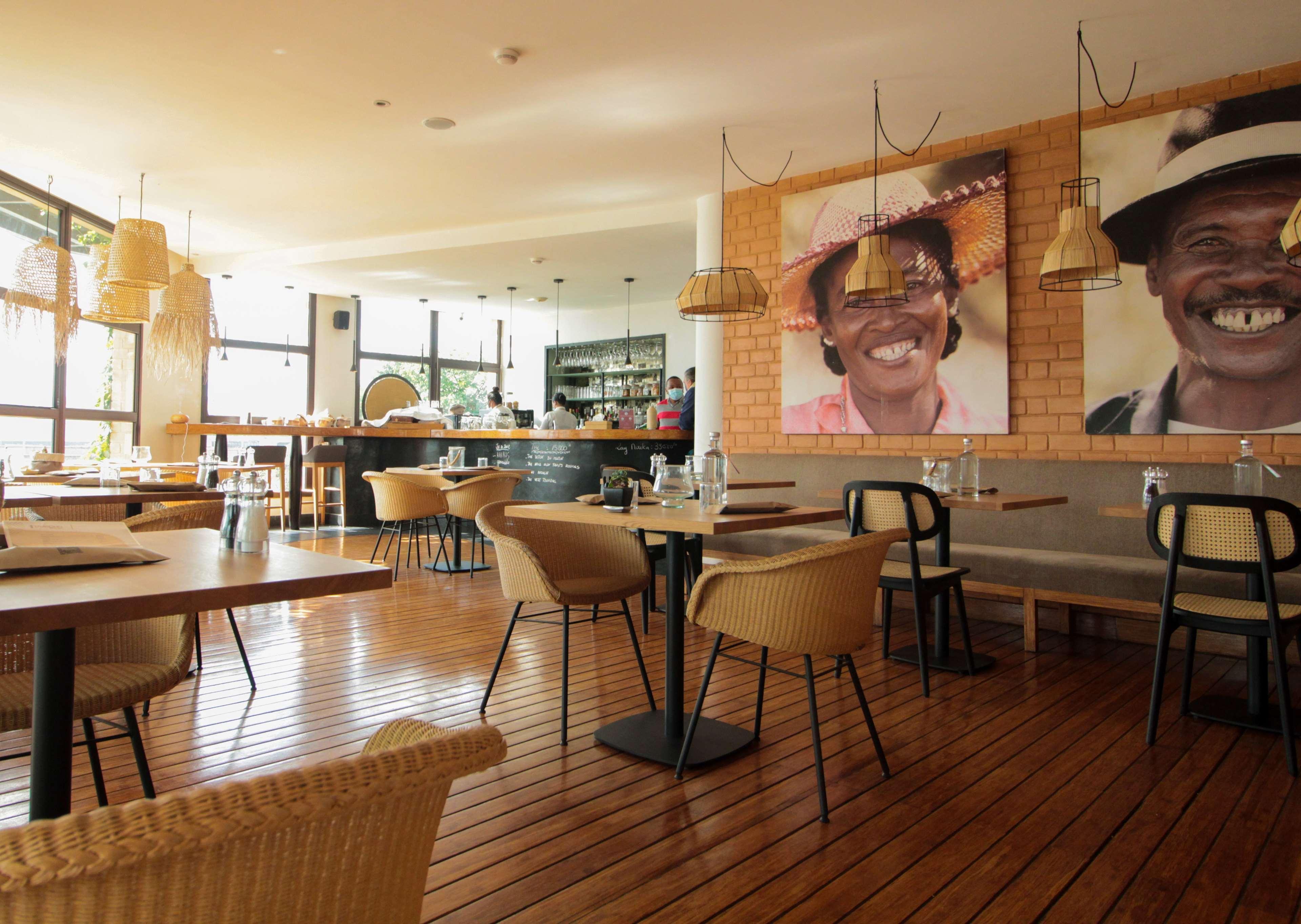 Radisson Blu Hotel Antananarivo Waterfront Exterior foto
