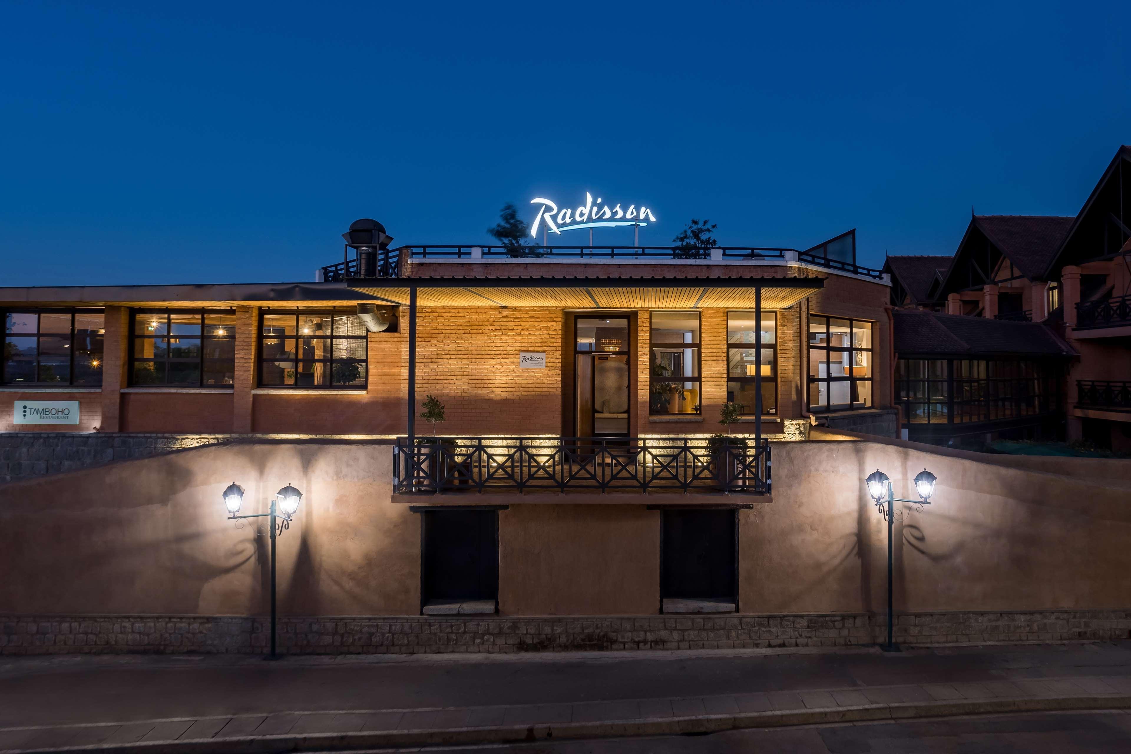 Radisson Blu Hotel Antananarivo Waterfront Exterior foto