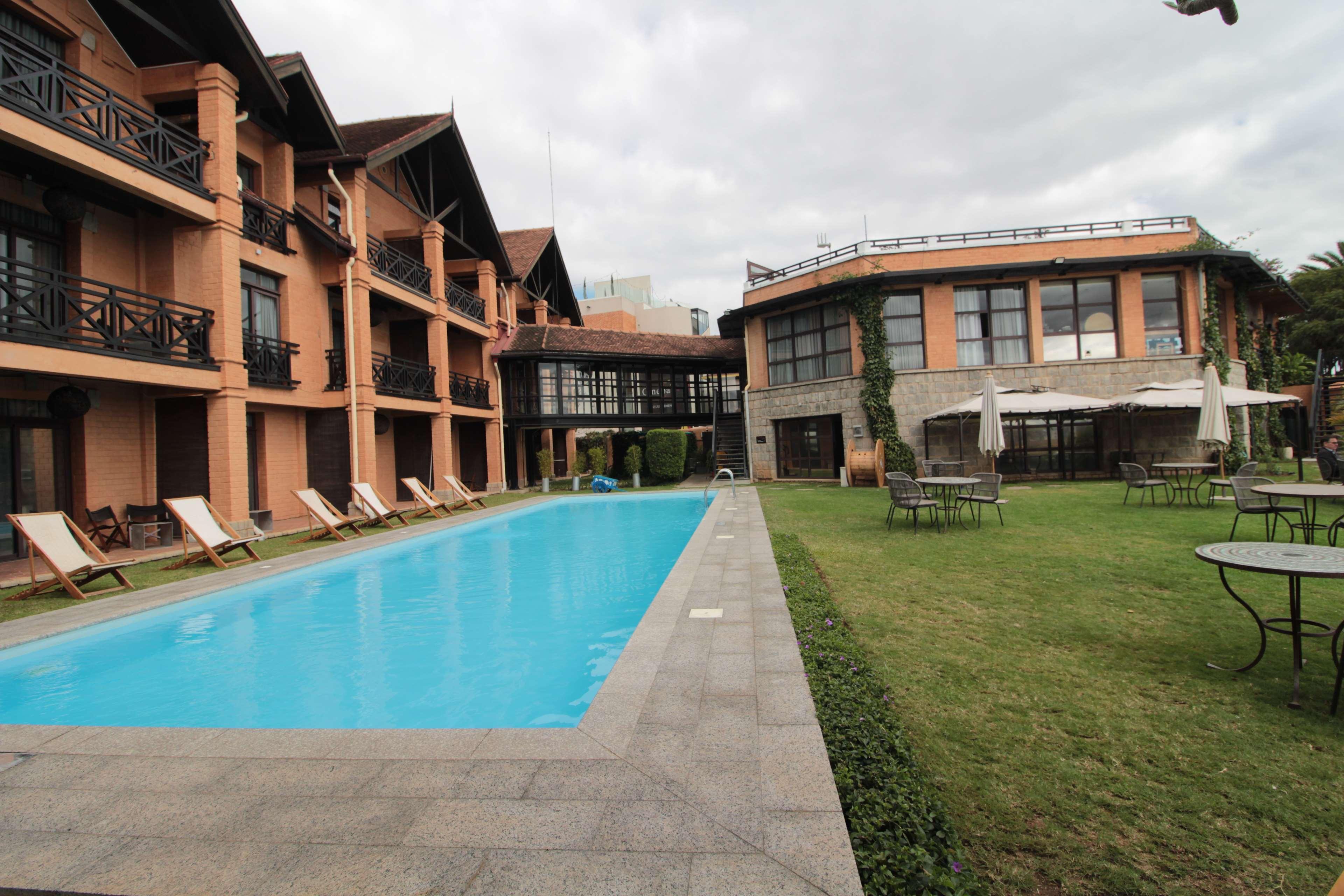 Radisson Blu Hotel Antananarivo Waterfront Exterior foto
