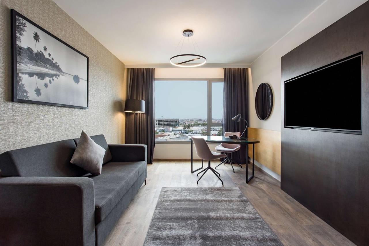Radisson Blu Hotel Antananarivo Waterfront Exterior foto