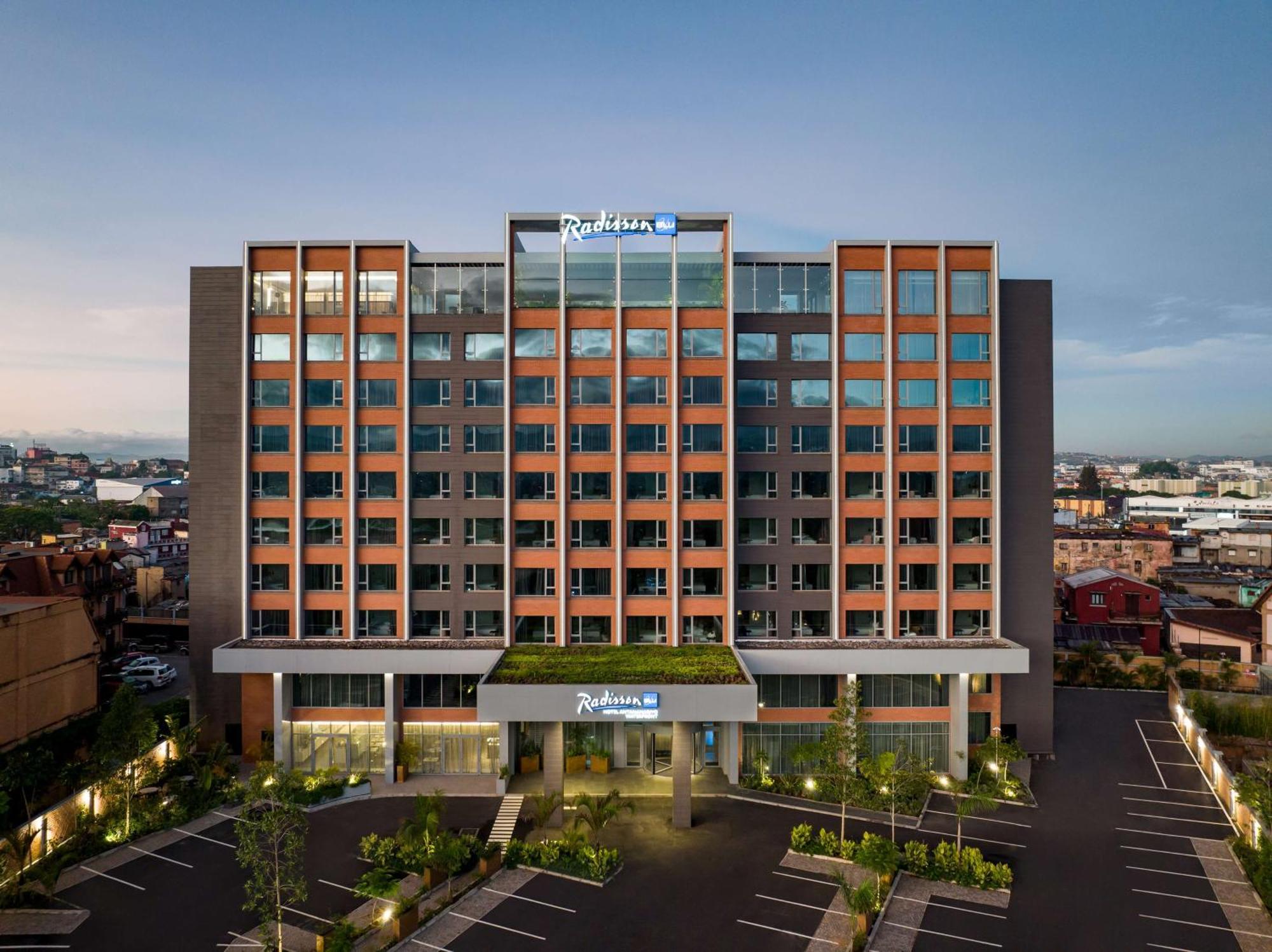 Radisson Blu Hotel Antananarivo Waterfront Exterior foto